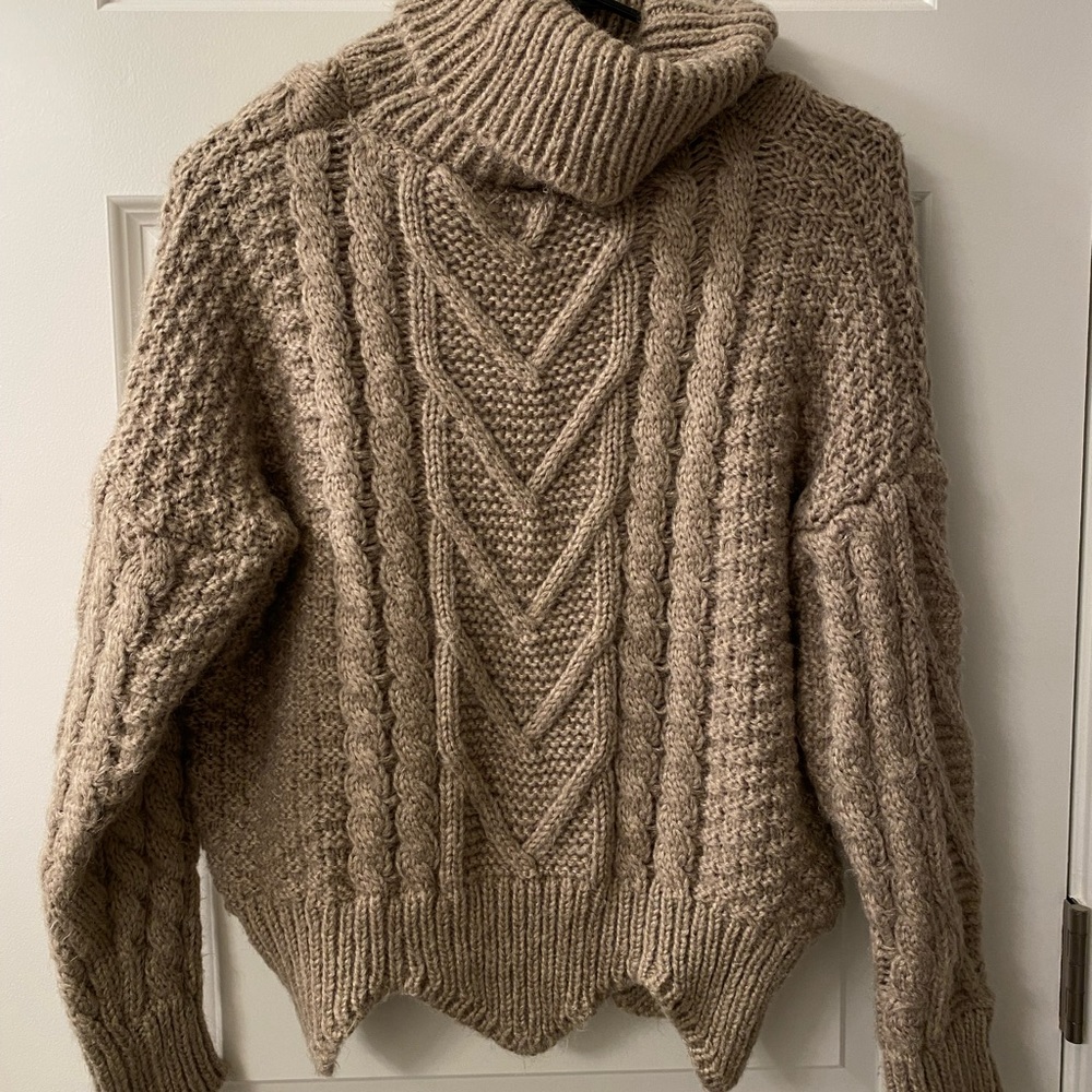 Chunky cream tan knit sweater